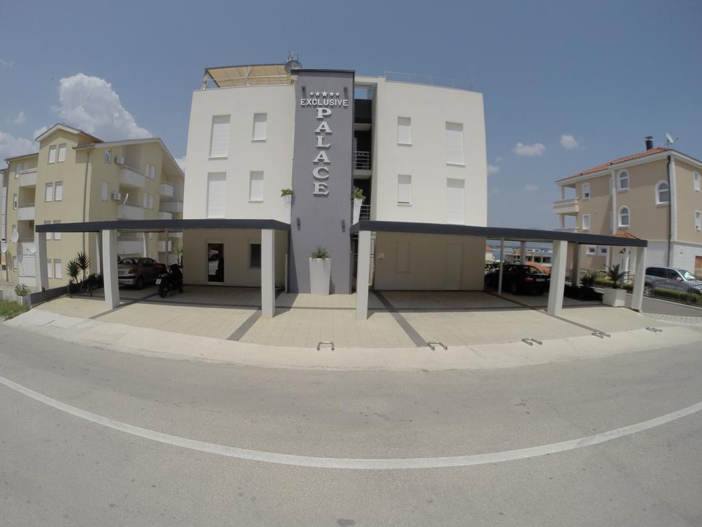 Apartments Exclusive Palace Trogir Ngoại thất bức ảnh